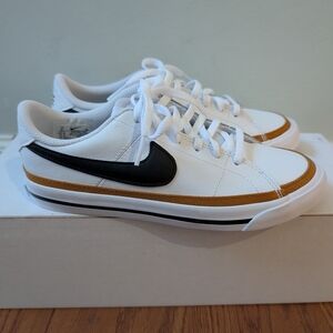 Men's White and Black Nike Sneakers